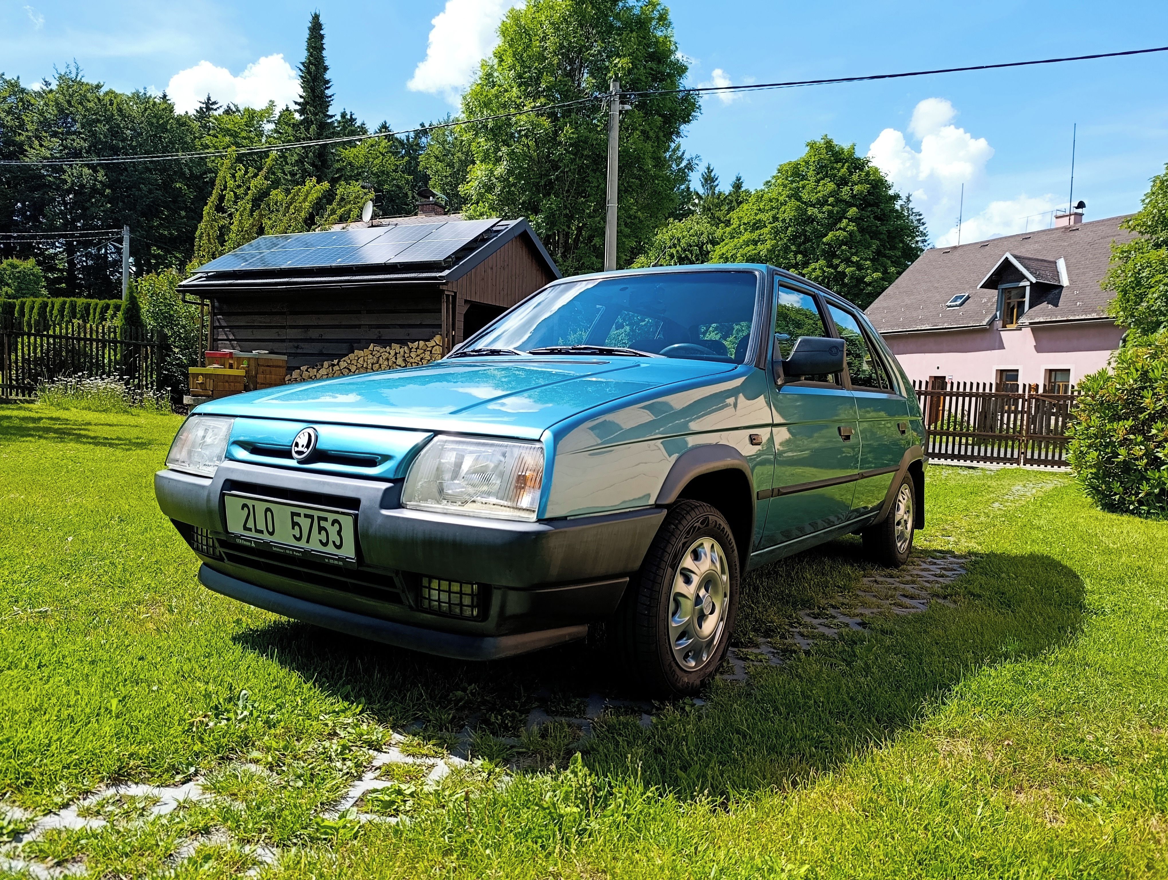 Škoda Favorit, Comfort Line