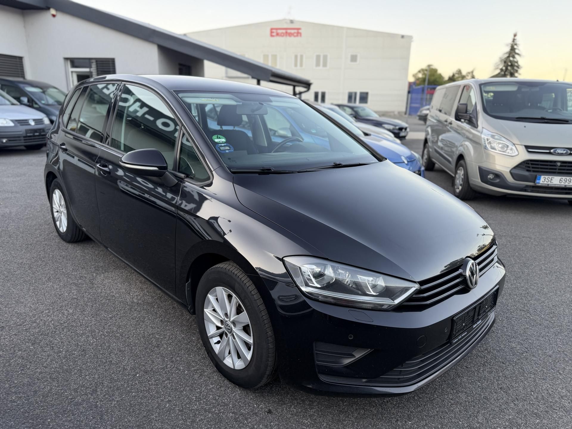 Volkswagen Golf Sportsvan, 1.2 Tsi, 77kw, TAŽNÉ - fotka 4