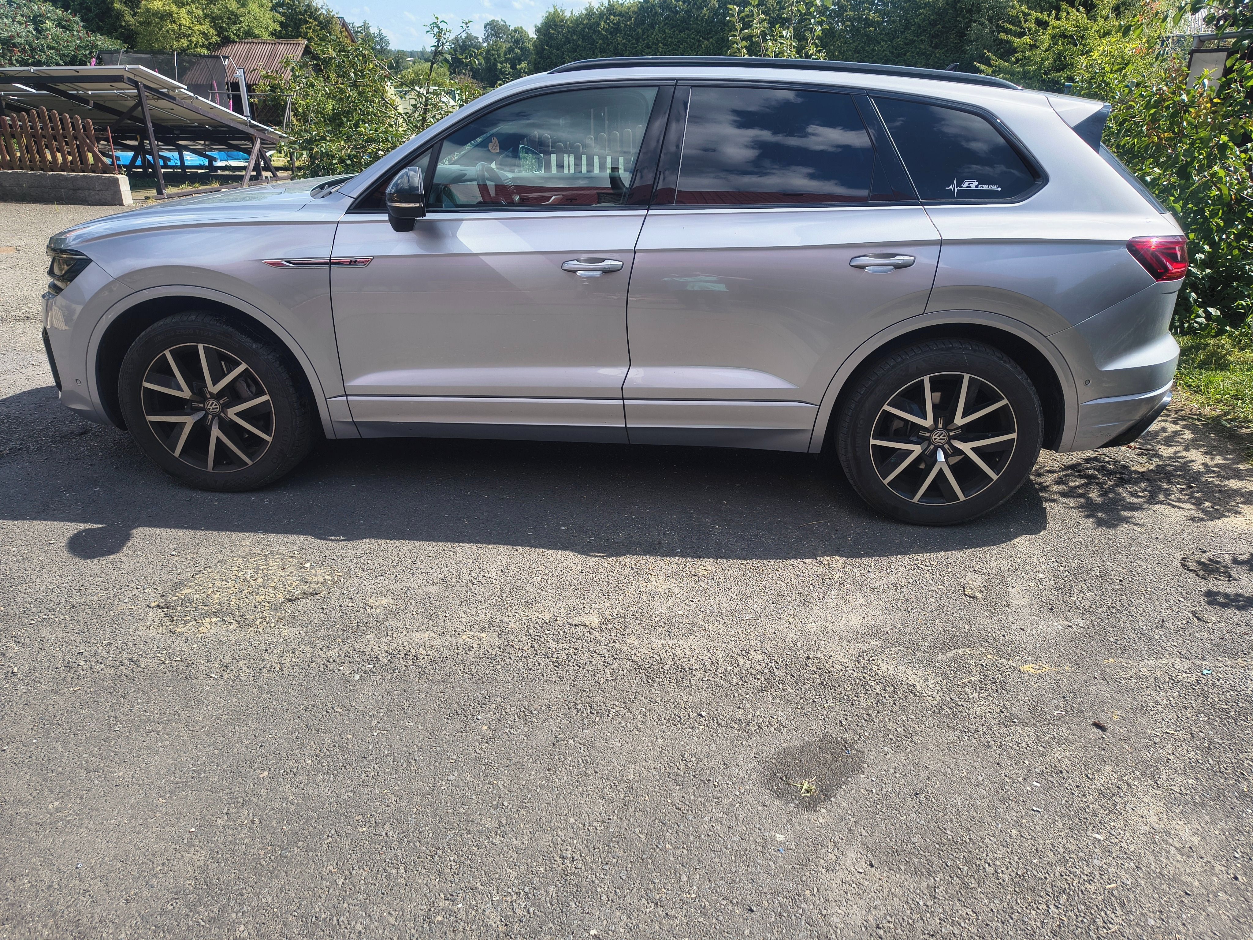 Volkswagen Touareg, R-Line - fotka 2