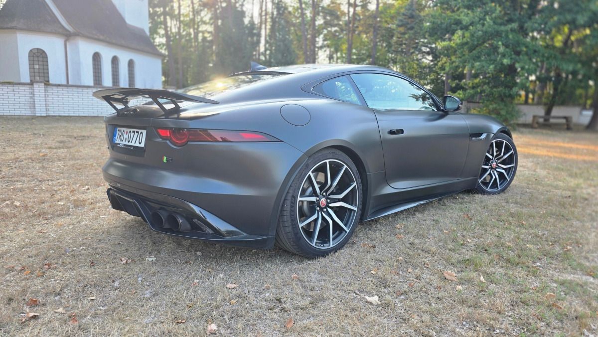 Jaguar F-Type, Jaguar F-Type 5.0 V8R Auto AWD - fotka 5