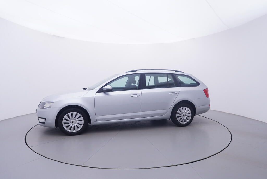 Škoda Octavia, Ambition 1.2 TSI 77 kW - fotka 2