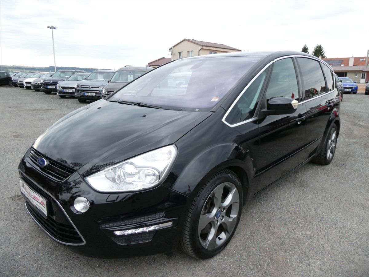 Ford S-MAX, 2,0 EcoBoost Titanium,AT,závěs - fotka 3