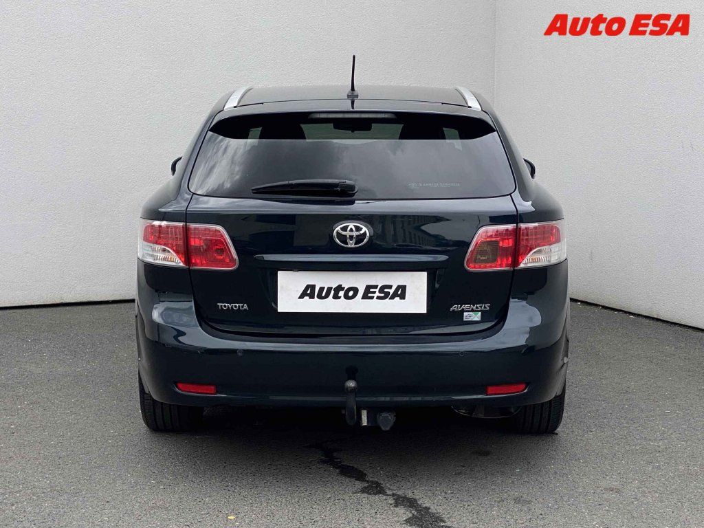 Toyota Avensis, 1.8i - fotka 5