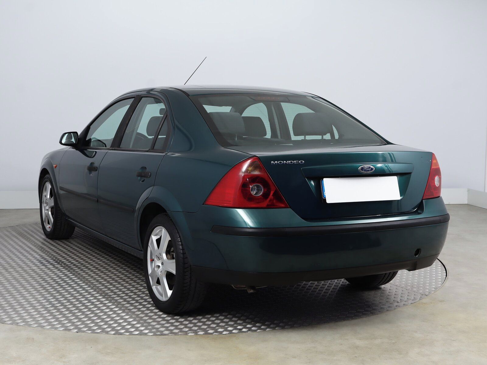 Ford Mondeo, 1.8 16V, po STK, Klima - fotka 4