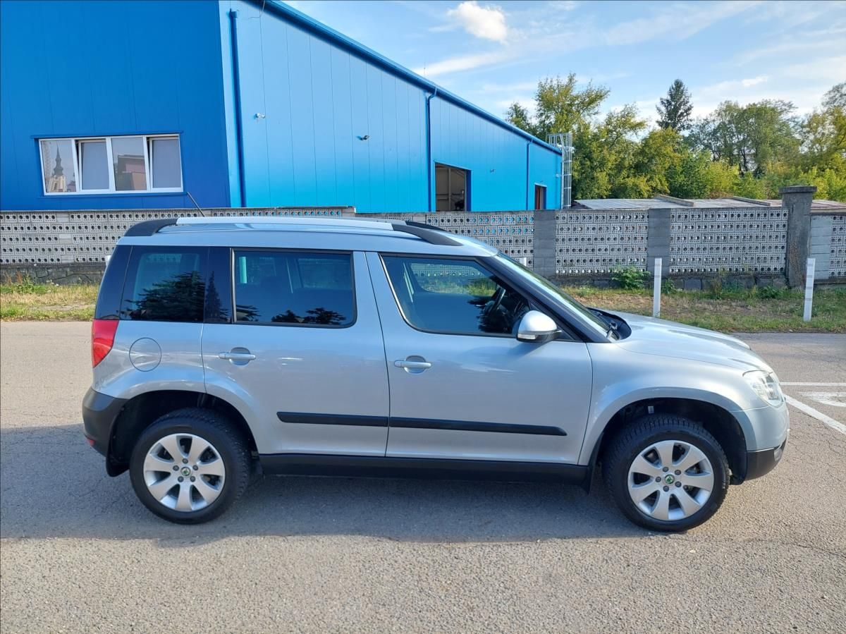 Škoda Yeti, 1,2 TSi Elegance DSG - fotka 4