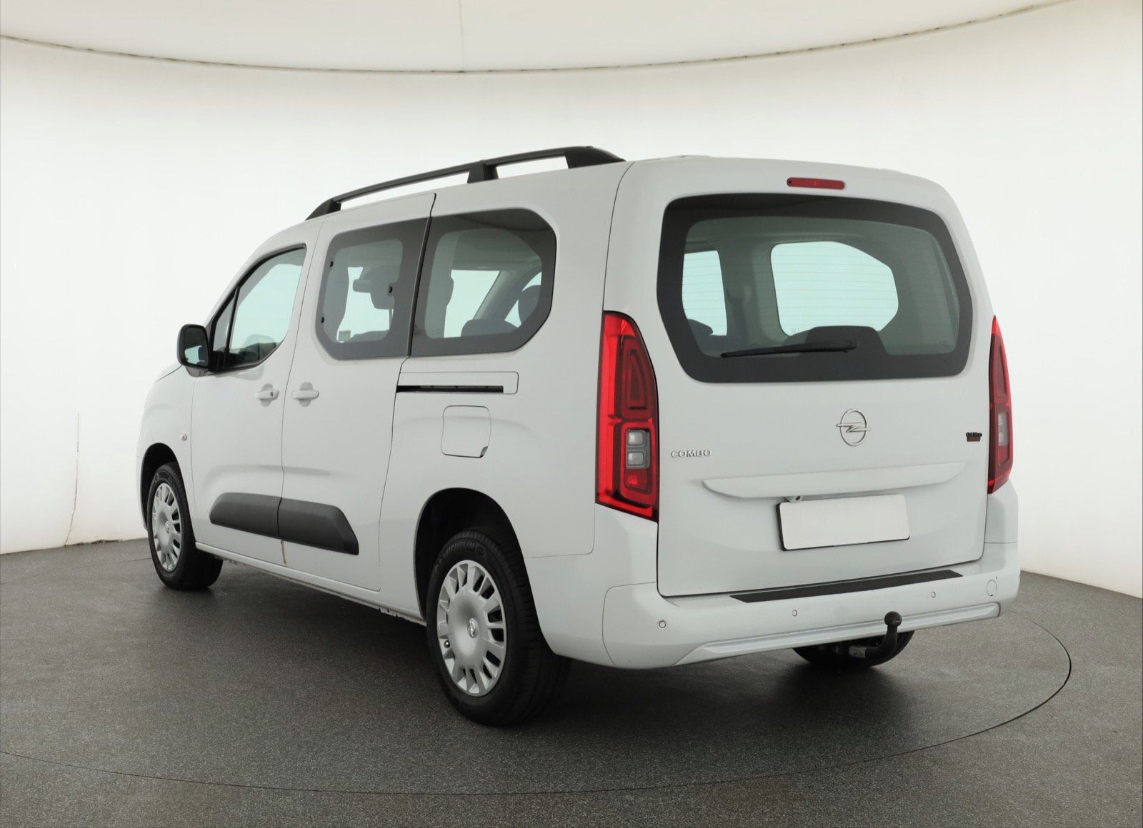Opel Combo, Maxi 1.5 CDTI, Edition, 5Míst - fotka 4