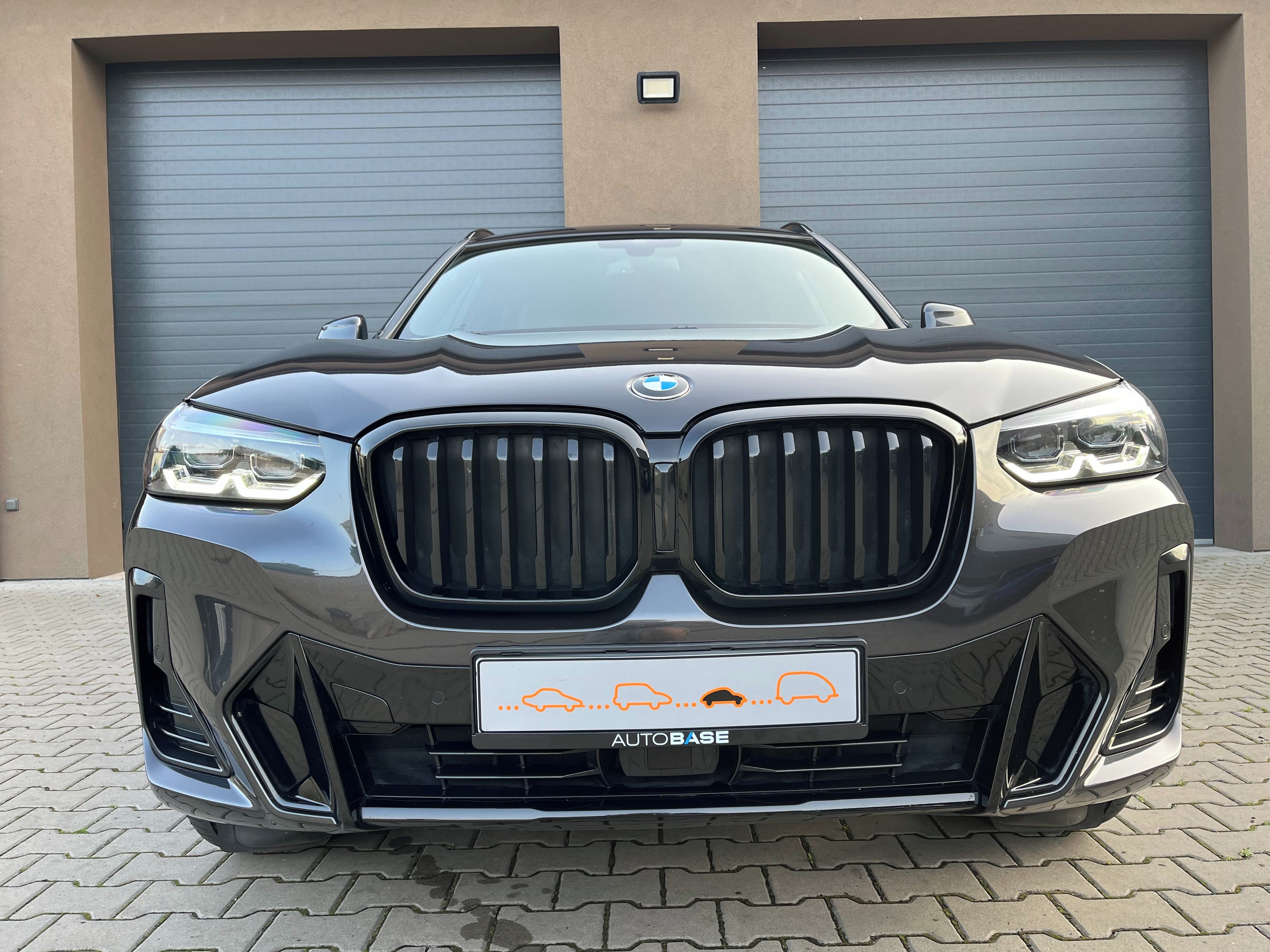 BMW X3, 3,0xD ///M 210Kw,TZ,webas,ACC - fotka 5