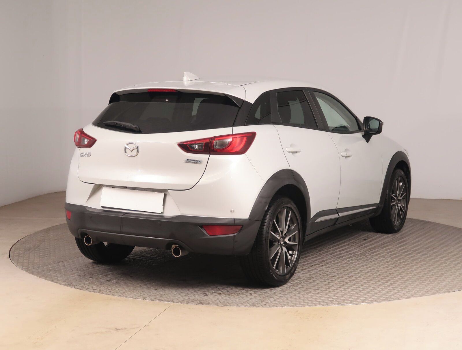 Mazda CX-3, 2.0 Skyactiv-G, Kůže, Tempomat - fotka 5