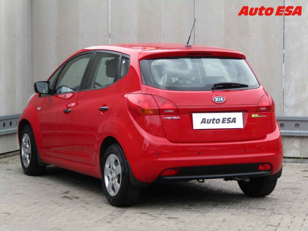 Kia Venga, 1.4 CRDi - fotka 6