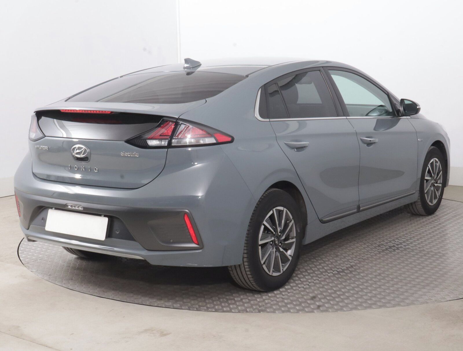 Hyundai Ioniq, Electric 38 kWh, SoH 100% - fotka 5