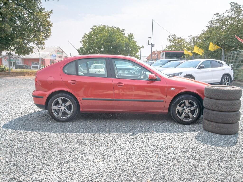 Seat Leon, 1.9TDI 66KW DIGI – 2x KOLA - fotka 4