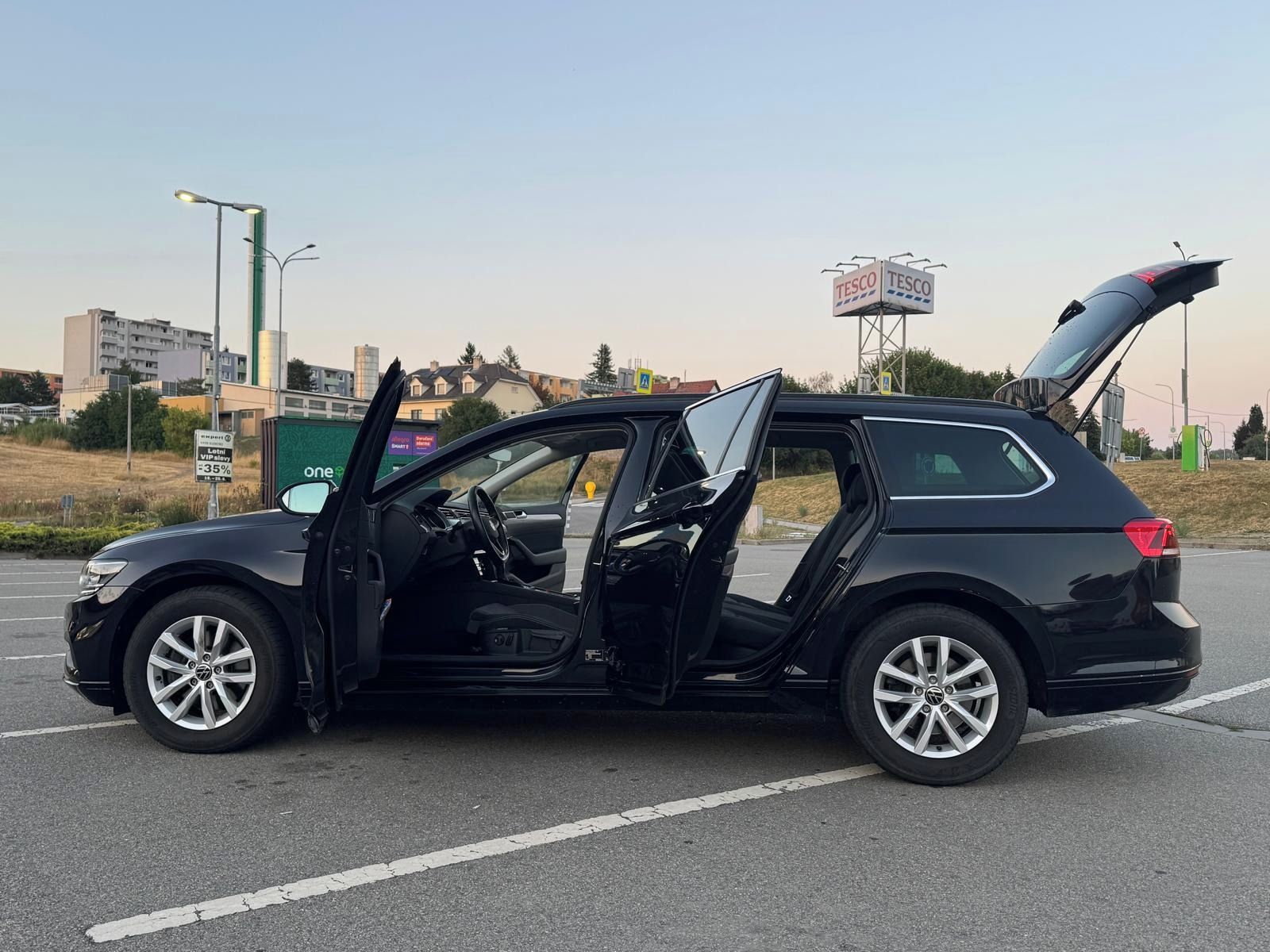 Volkswagen Passat, VW Passat 2.0TDI - fotka 6