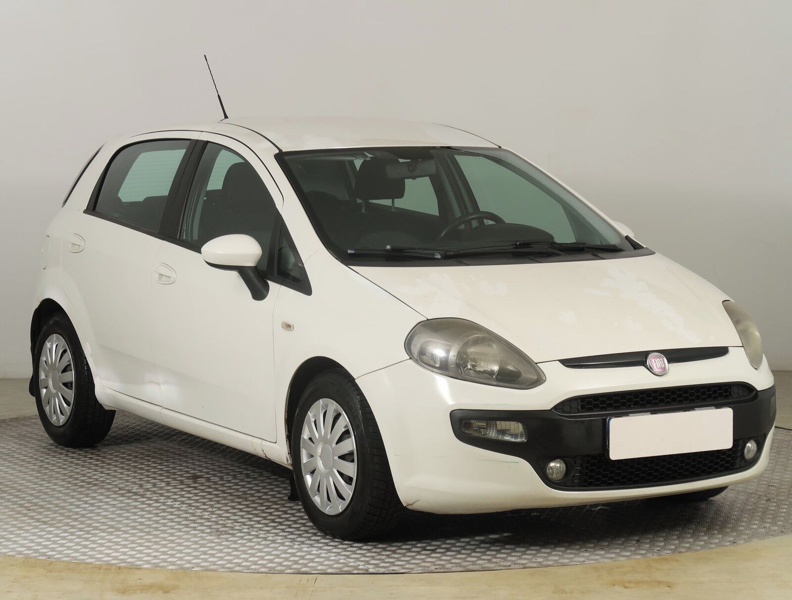 Fiat Punto EVO, 1.2, rezervace