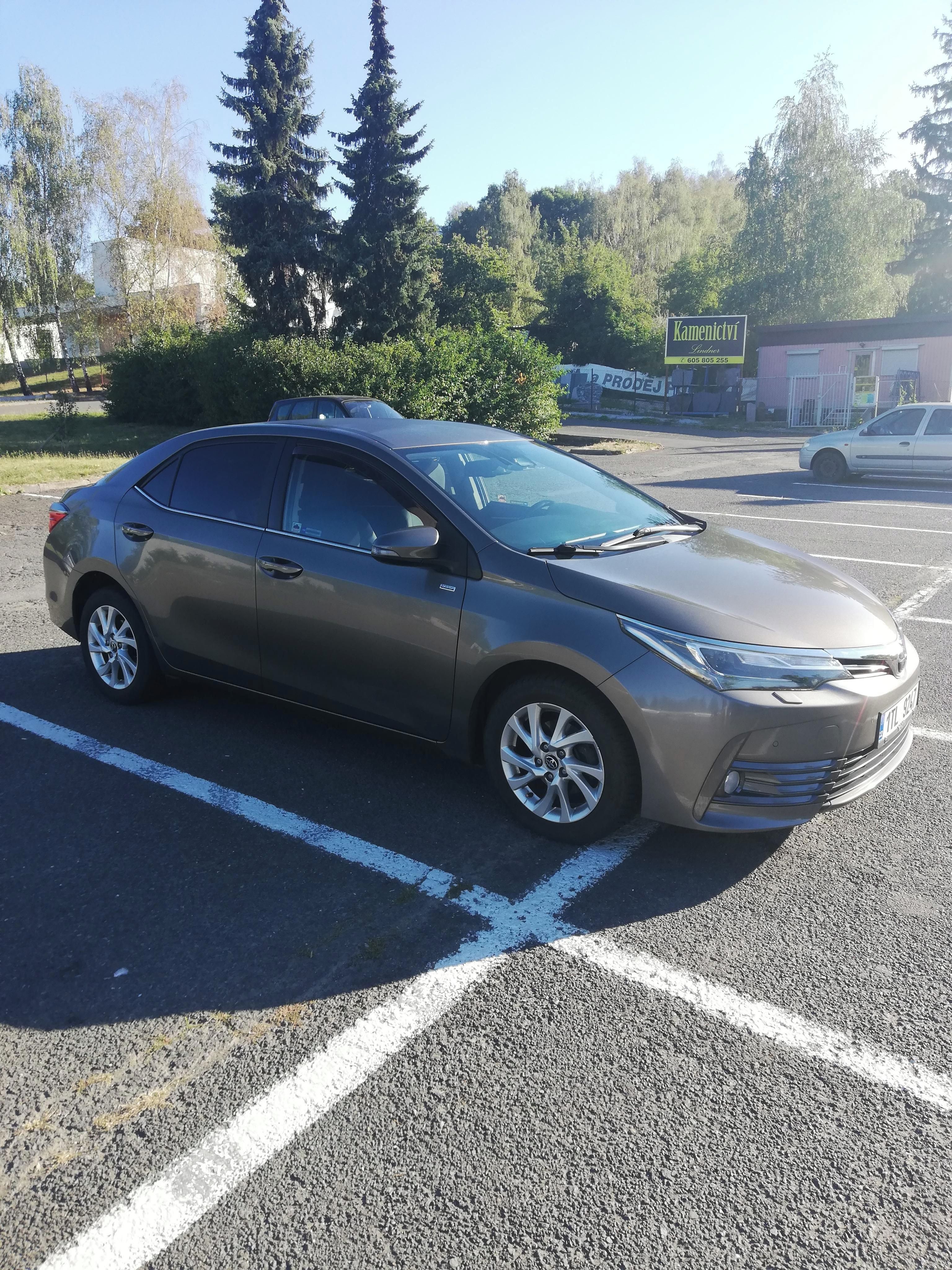 Toyota Corolla - fotka 4