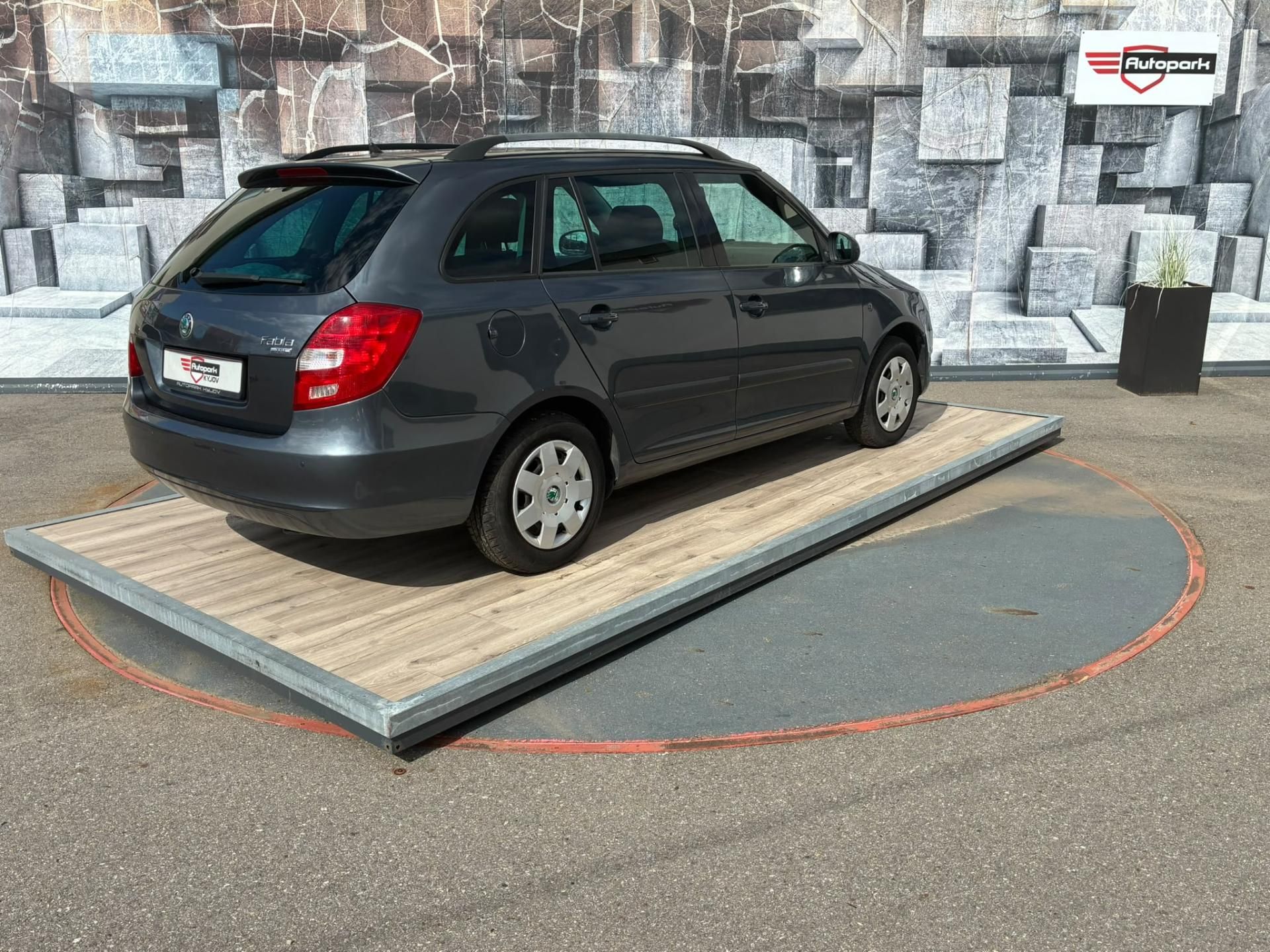 Škoda Fabia, 1.2TSi,63KW,VYHŘ.SEDADLA,TEMP. - fotka 6
