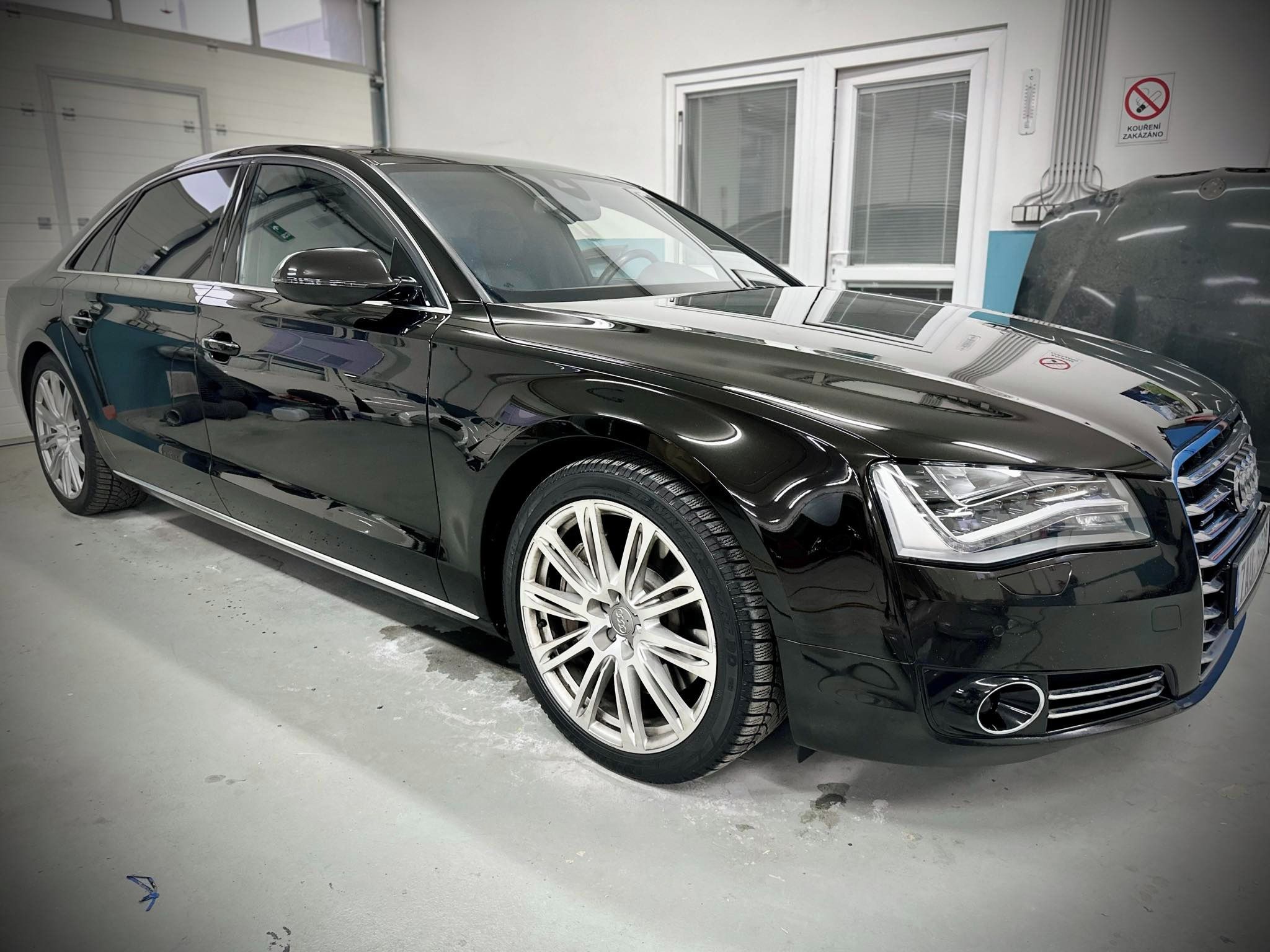 Audi A8, Audi A8 L 4,2 Tdi exclusiv - fotka 3