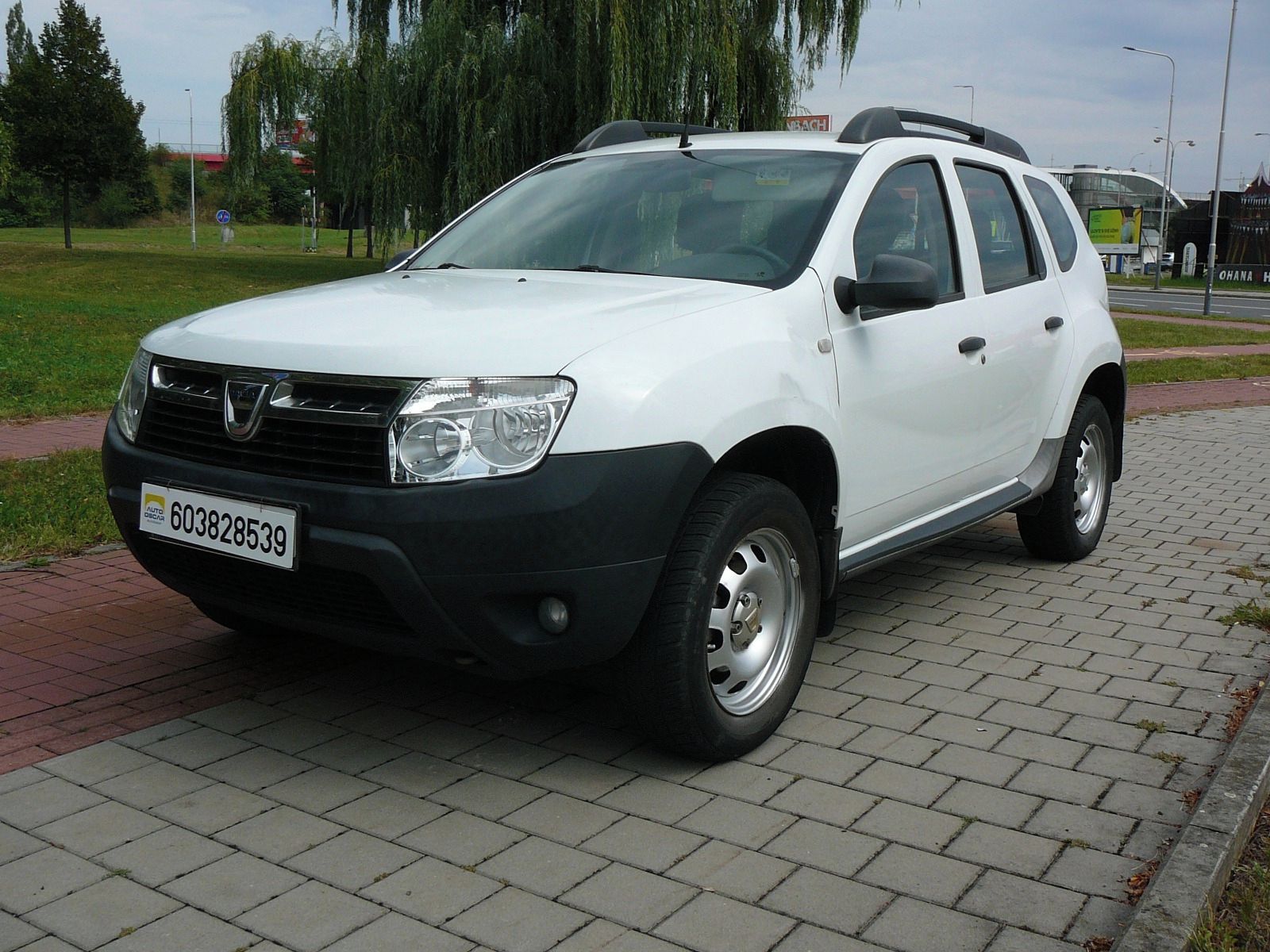 Dacia Duster, 16i 77kW 1MAJ ČR