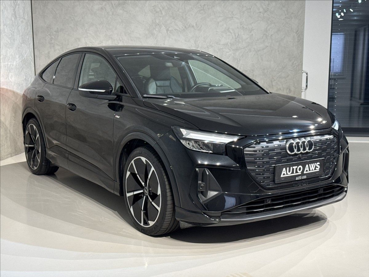 Audi Q4 e-tron, Sportback S-Line LED Kamera - fotka 4