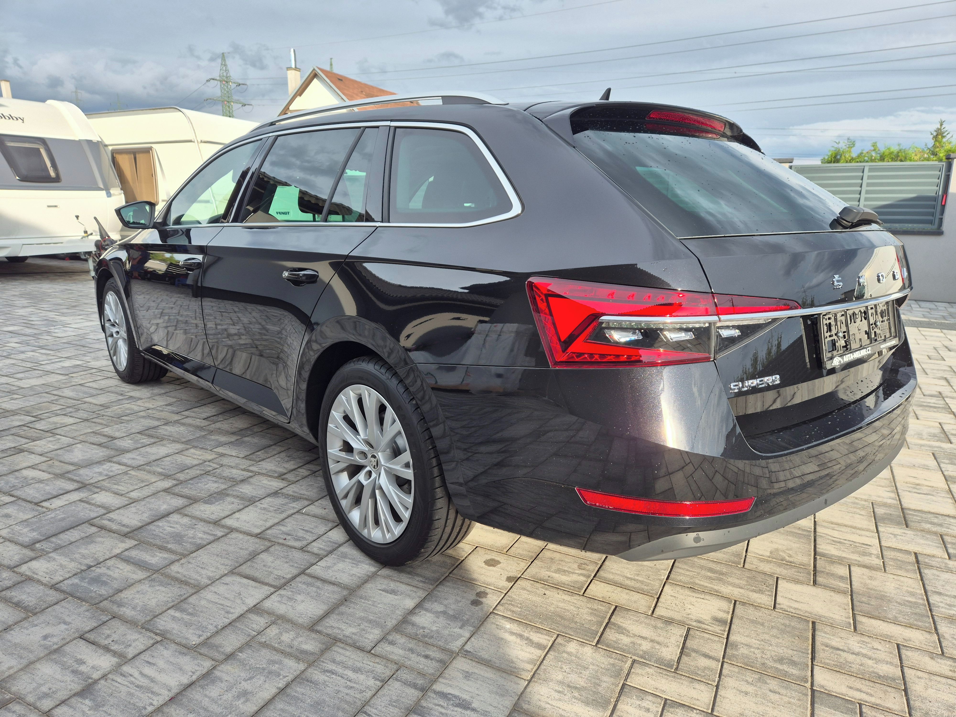 Škoda Superb, 2.0 TDi 147kw STYLE ZÁRUKA DPH - fotka 5