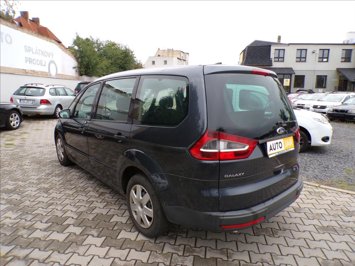Ford Galaxy, 1,8 TDCI  7 MÍST - fotka 4