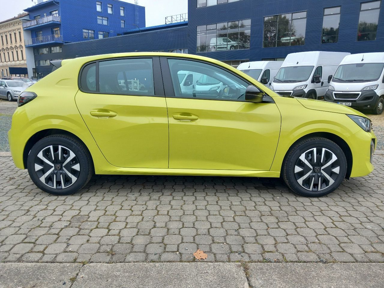 Peugeot 208, STYLE Turbo 100 S&S MAN6 - fotka 4