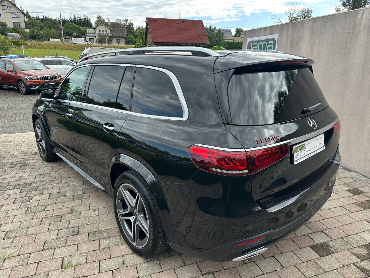 Mercedes-Benz GLS, 350D 210kW 4MATIC AMG 7.MÍST - fotka 5