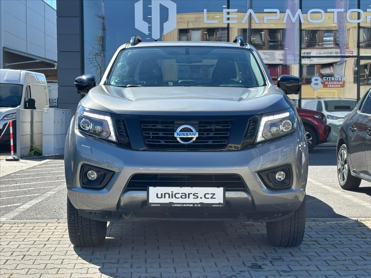 Nissan Navara, 2,3 dCi - fotka 2