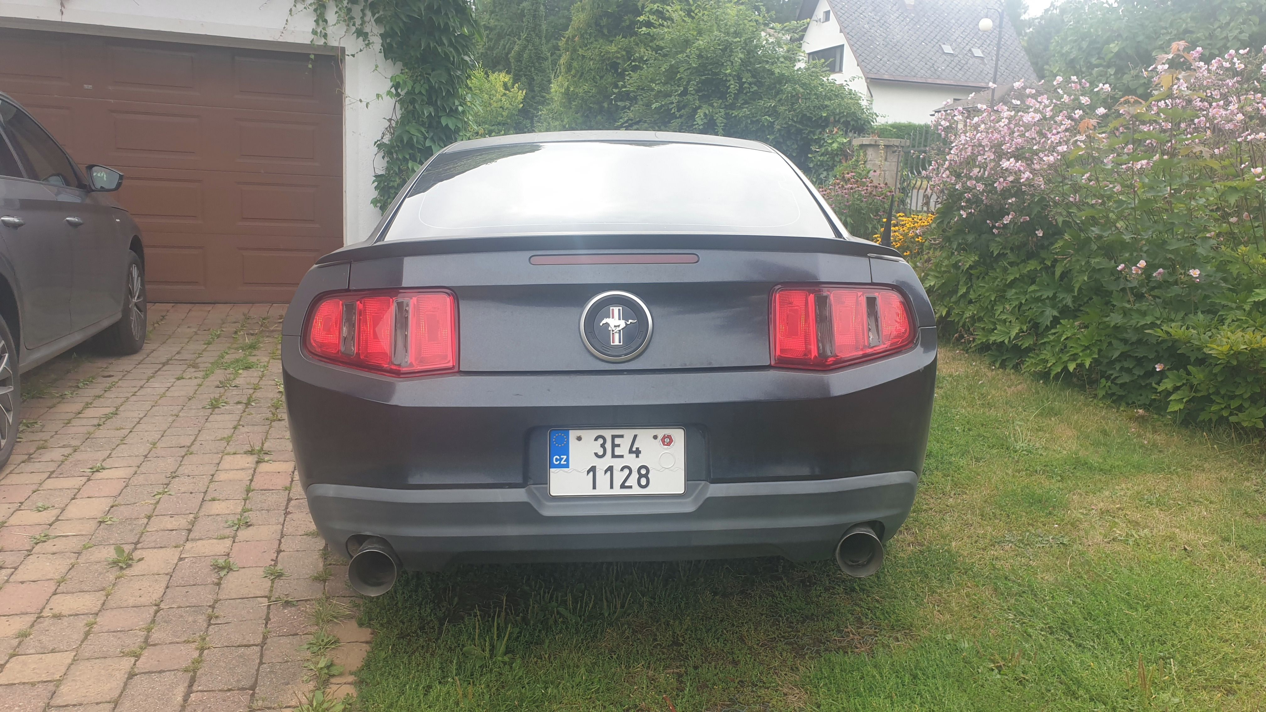 Ford Mustang, Ford Mustang Coupe - fotka 6