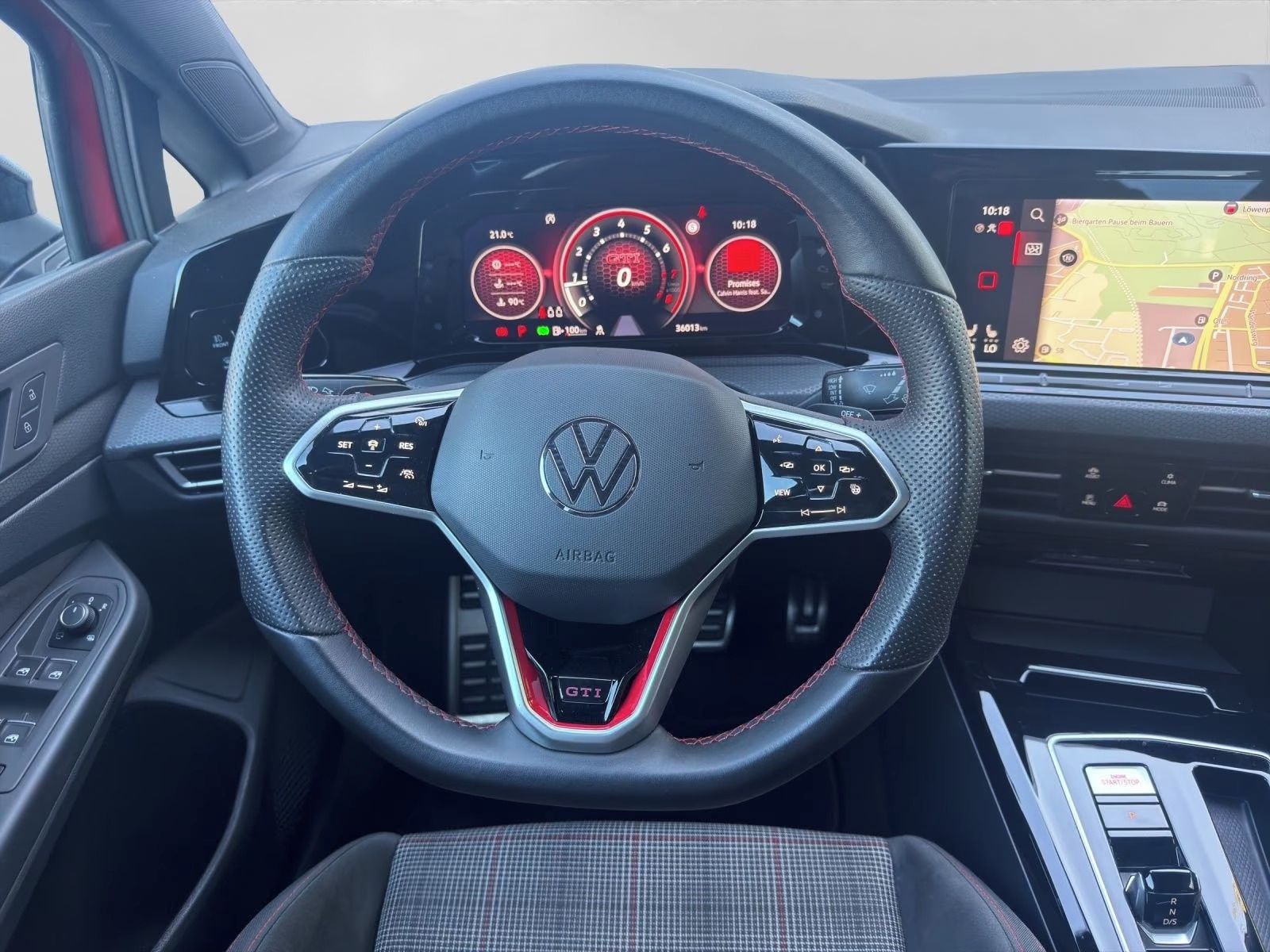 Volkswagen Golf, GTI 2,0 TSI BLACK IQ.LIGHT - fotka 6