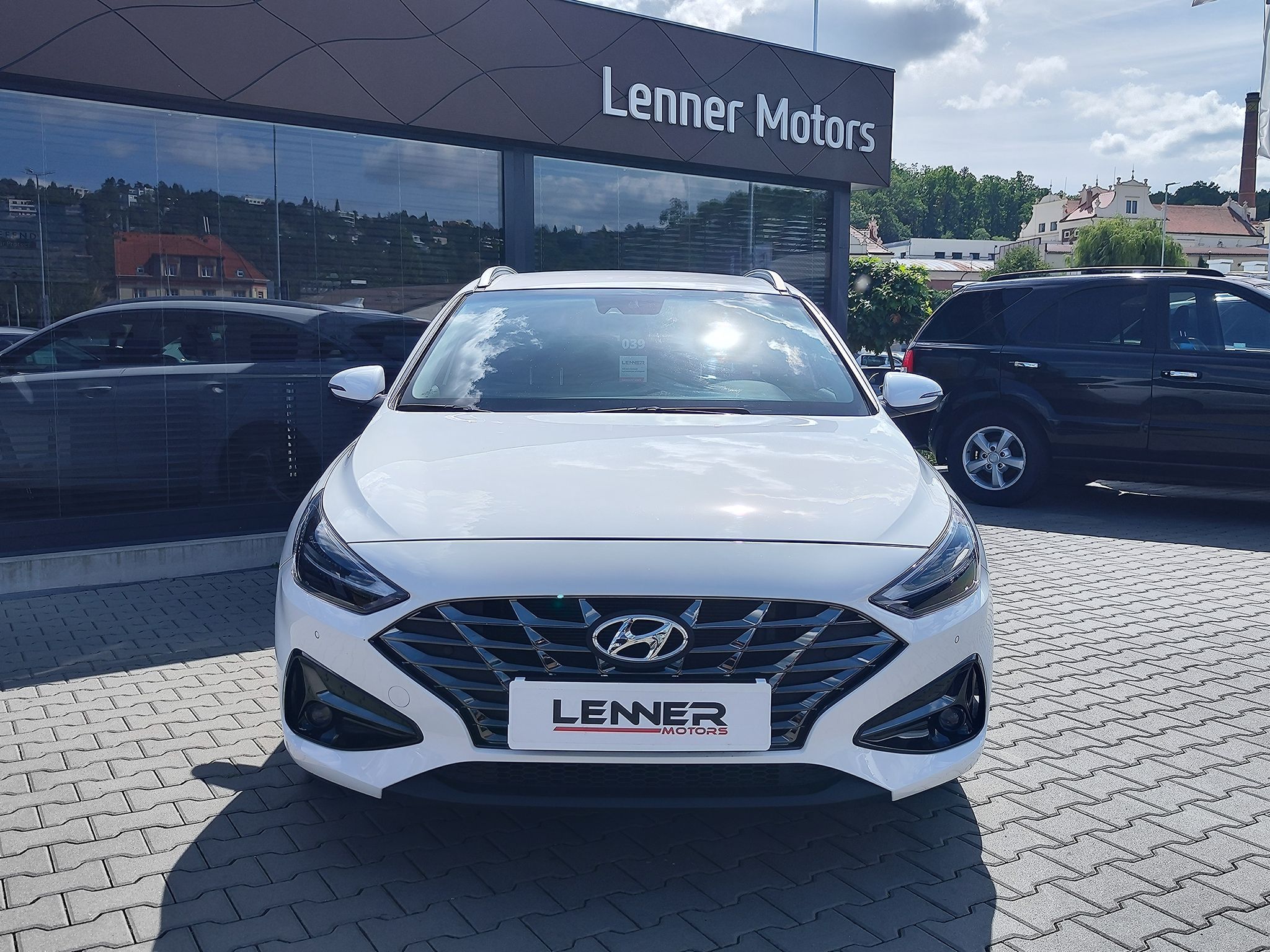Hyundai i30, 1.0 T-GDI/88kW Smart Navi DCT - fotka 2