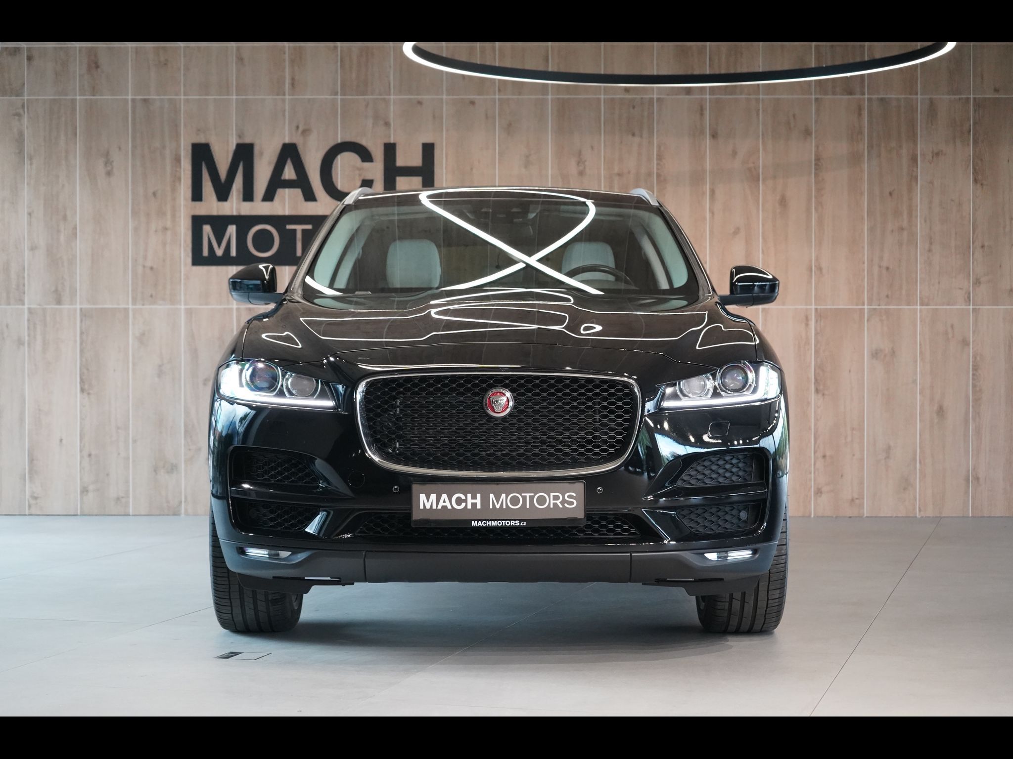 Jaguar F-Pace, 30d AWD, PRESTIGE, Panorama - fotka 4