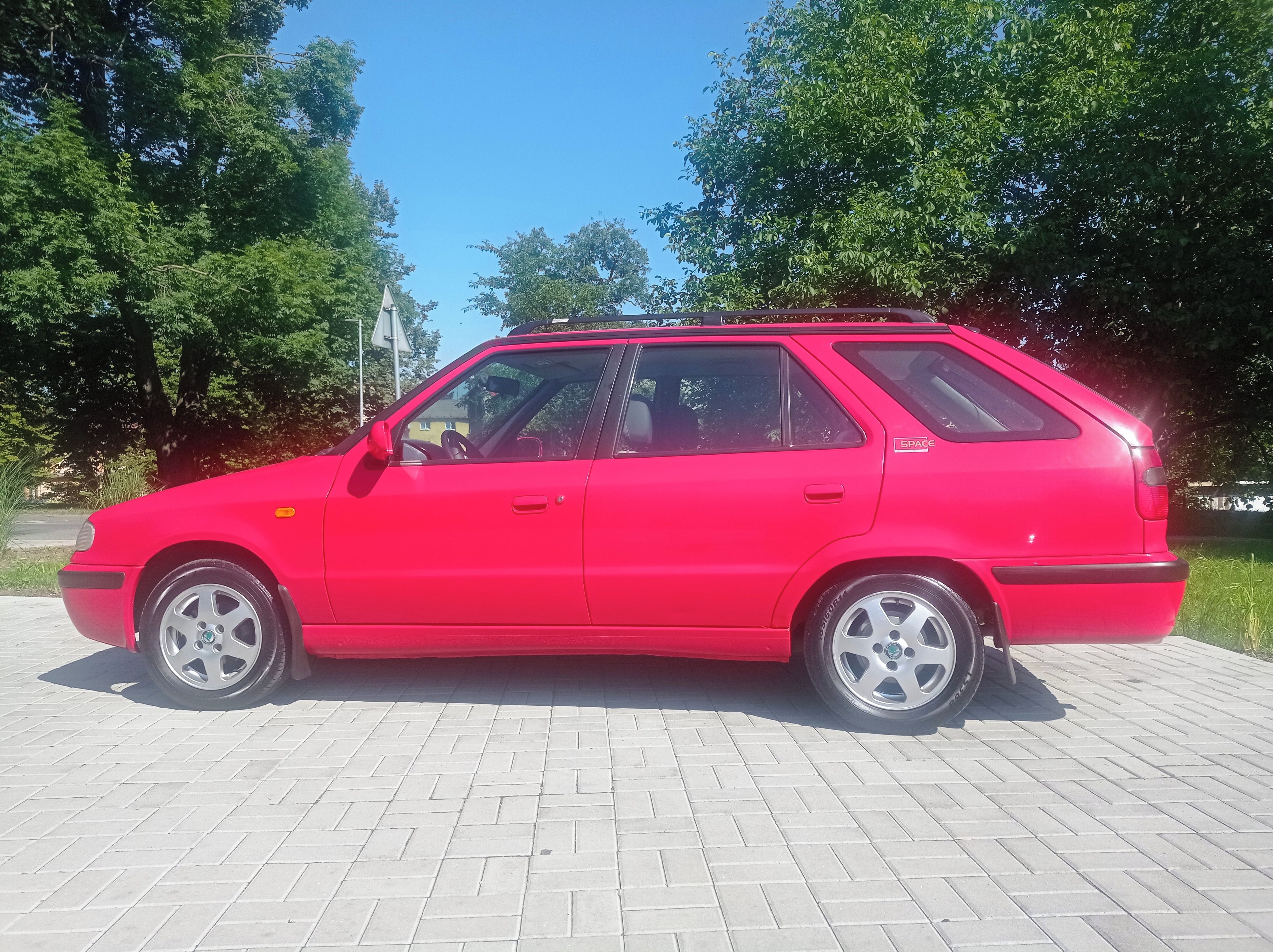 Škoda Felicia, 1,3 MPi Space Line 1.majitel - fotka 2