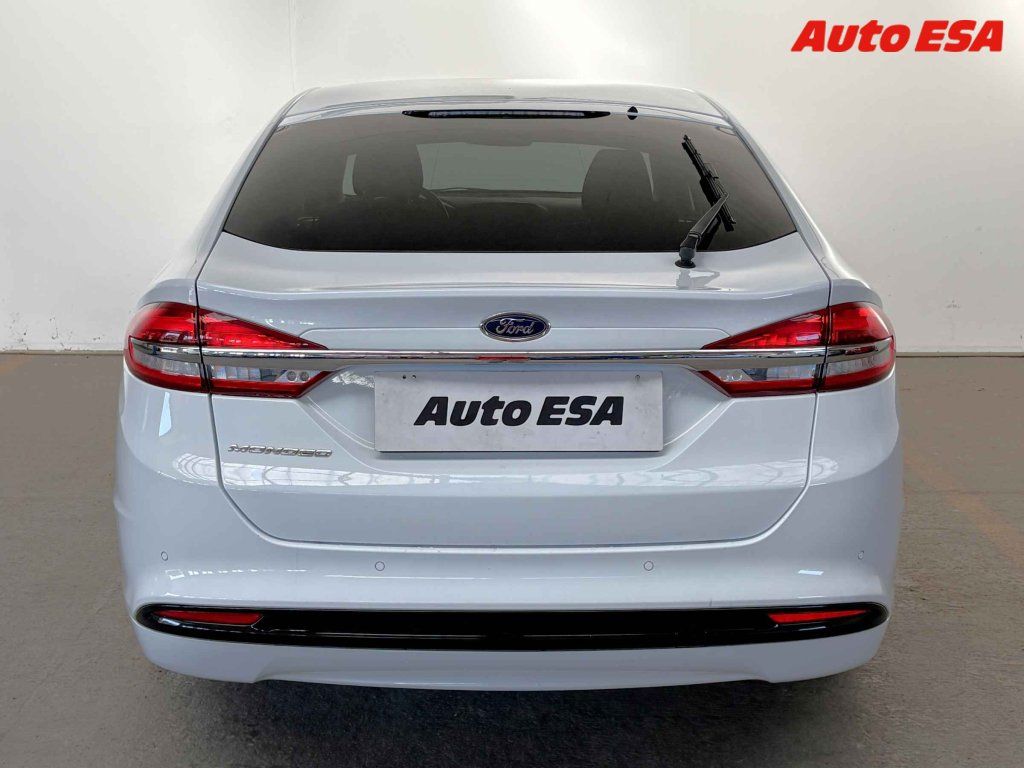 Ford Mondeo, 1.5T - fotka 5