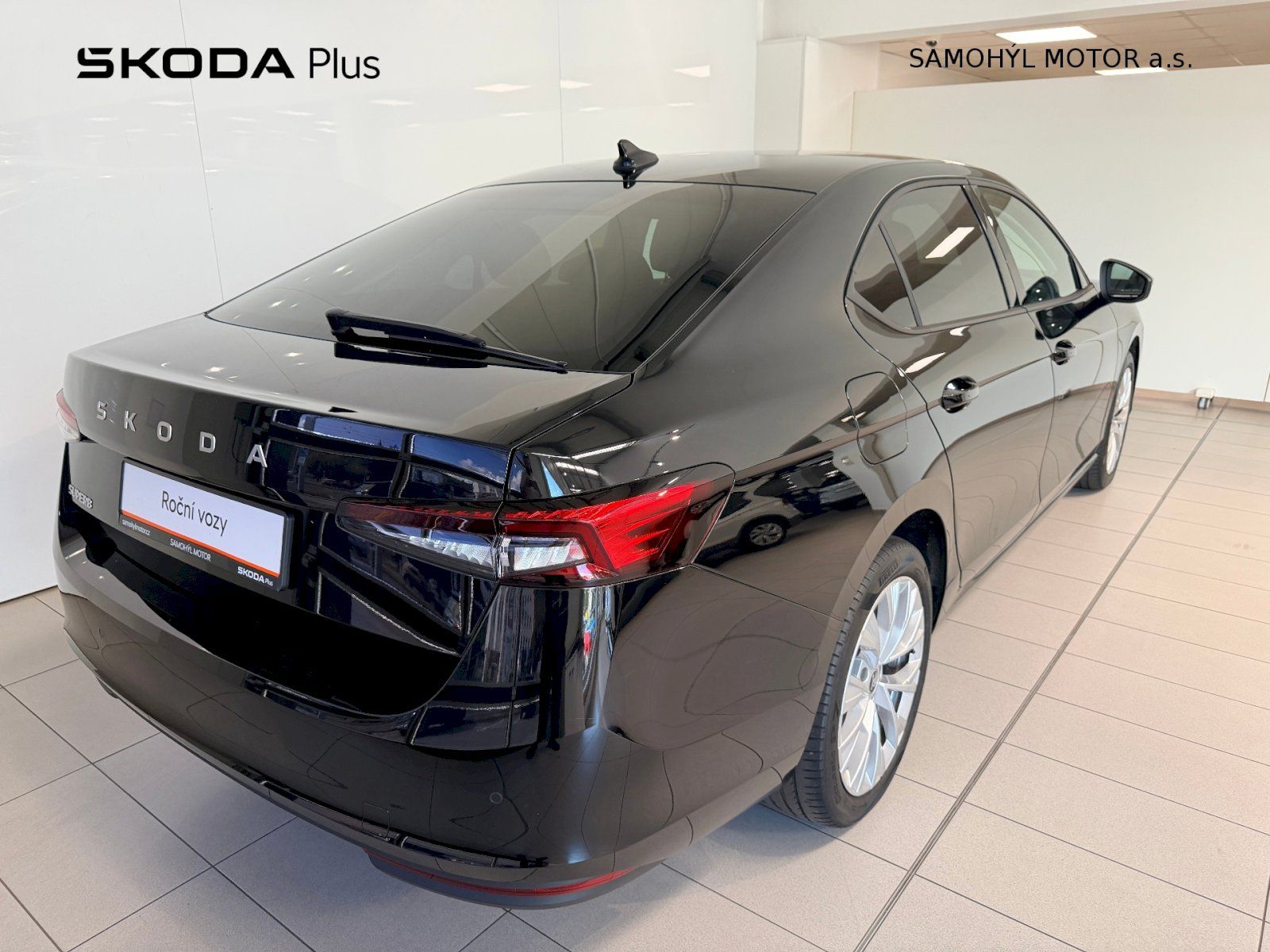 Škoda Superb, 2.0 TDI 110 kW A7F Selection - fotka 2