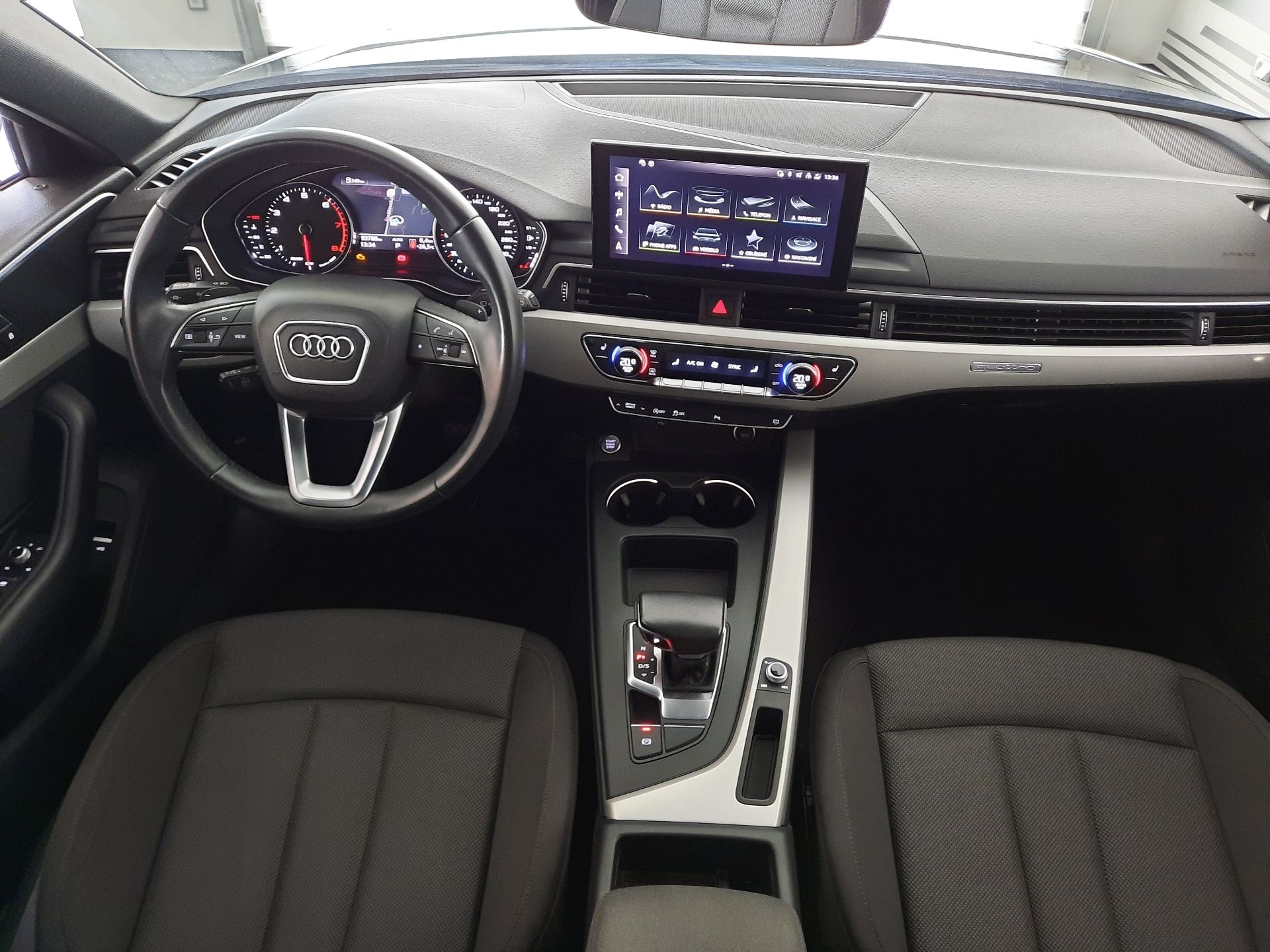 Audi A4 Avant, 40 TFSI quattro (150kW/204k) S - fotka 5