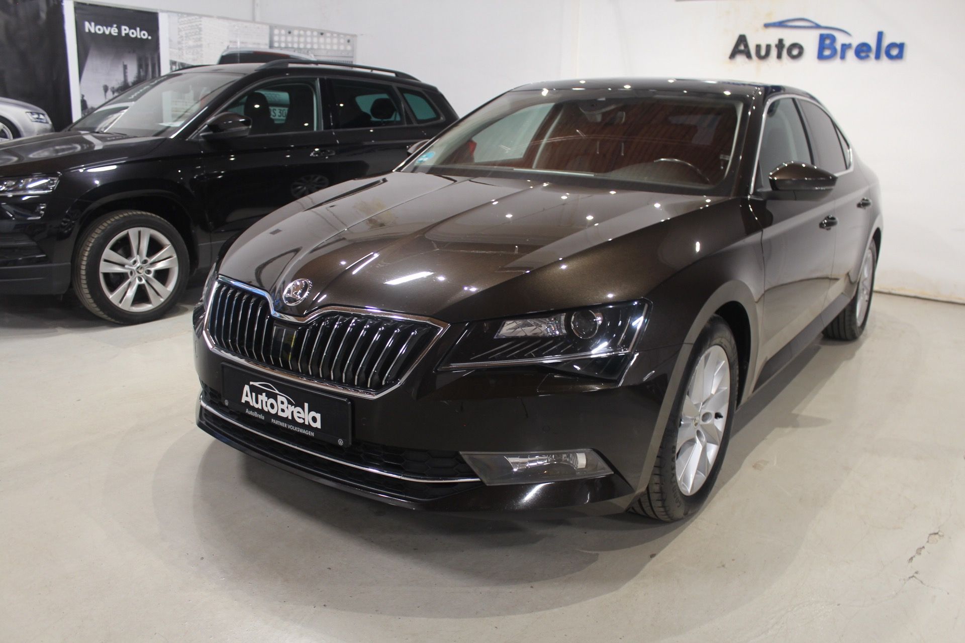 Škoda Superb, 2.0TDI DSG Style+LED NAVI - fotka 5
