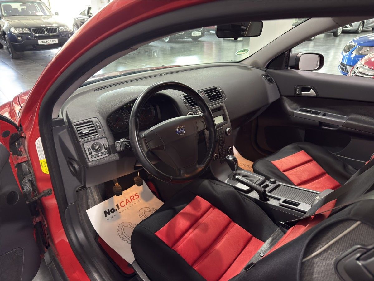 Volvo C30, 1,8   i KLIMATIZACE SERVIS ALU - fotka 6