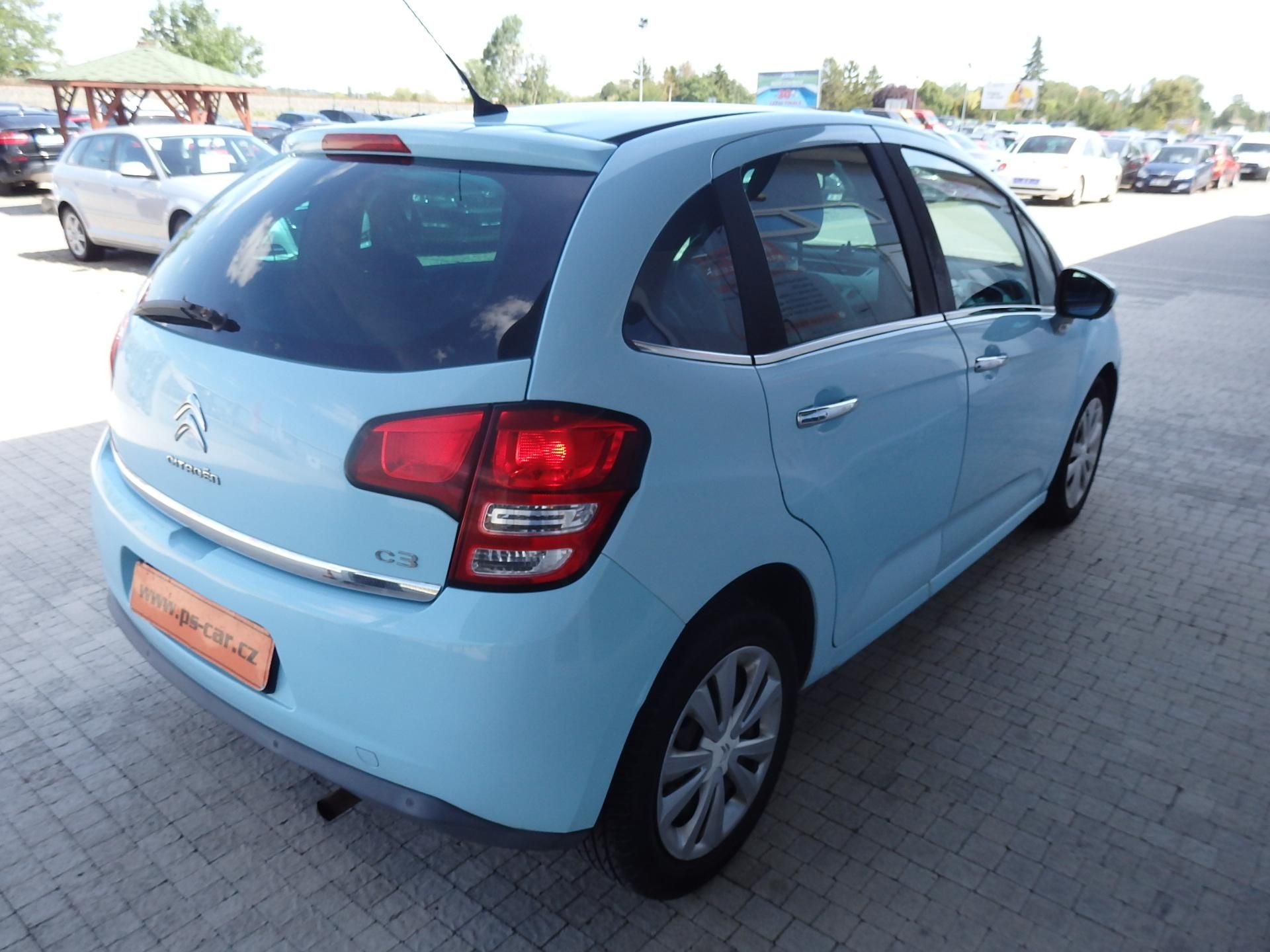 Citroën C3, 1.4i ABS, KLIMATIZACE - fotka 4