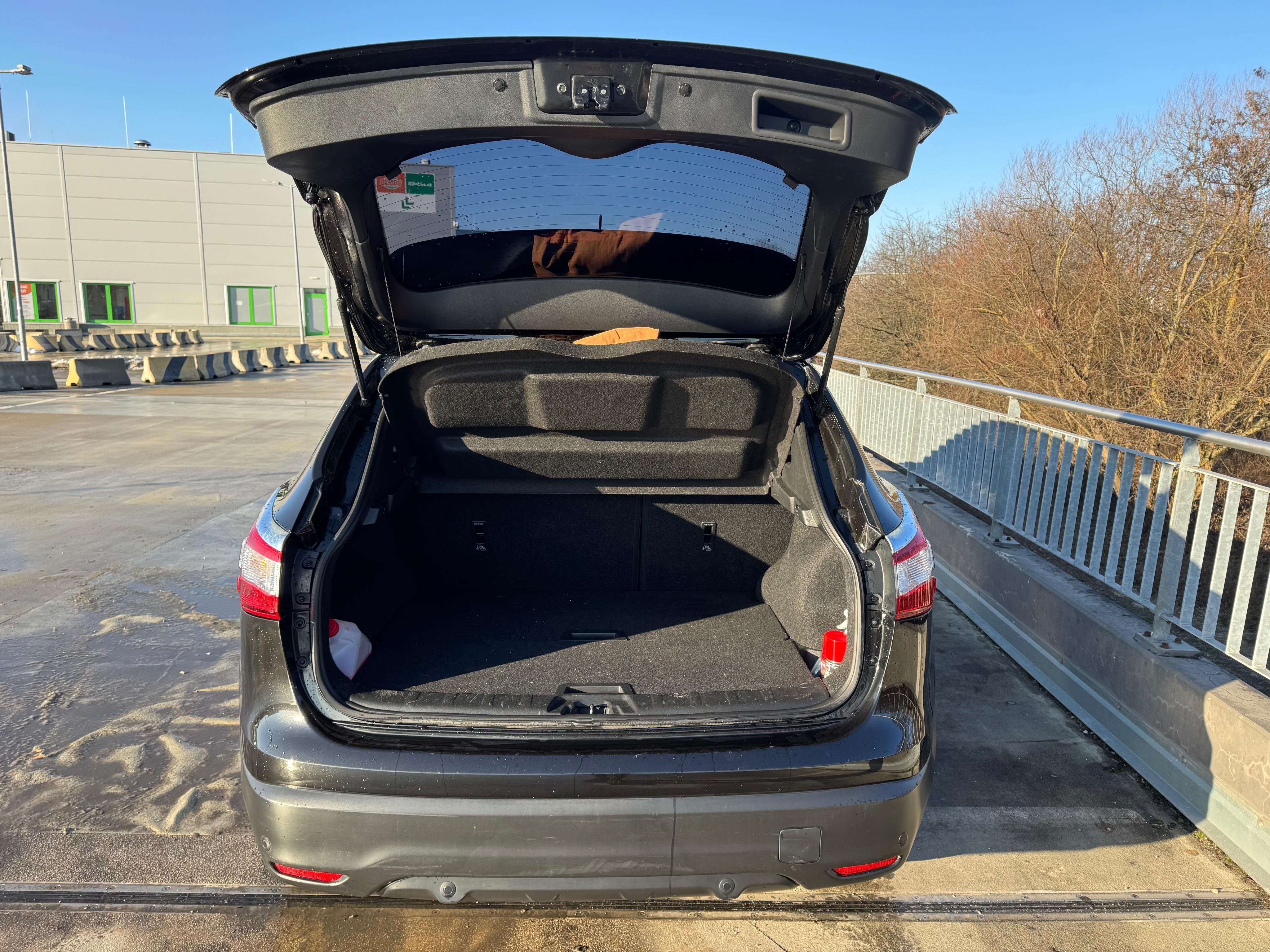 Nissan Qashqai, 1.5 dCi, 81 kW - fotka 4