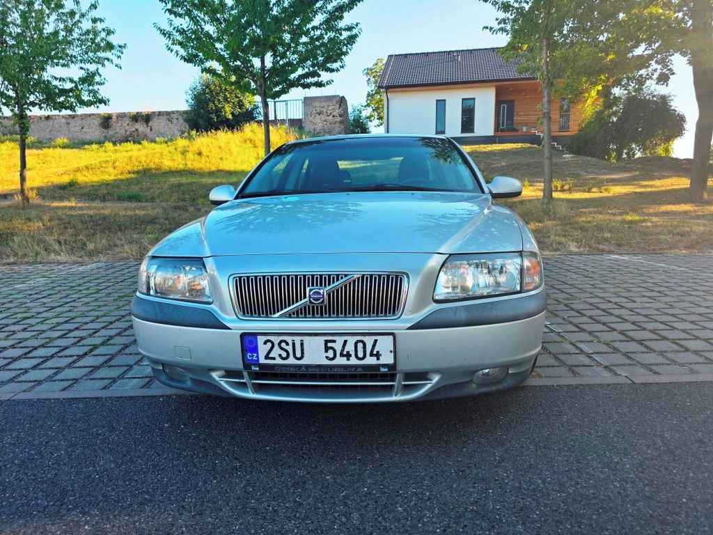 Volvo S80, 2L, benzin - LPG - fotka 3