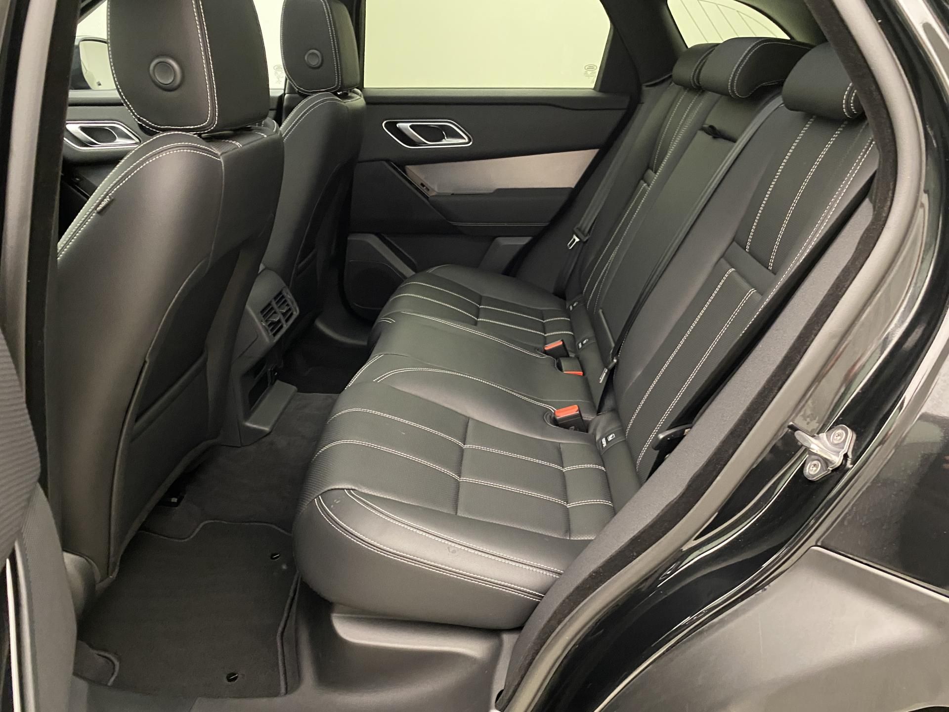 Land Rover Range Rover Velar, D200 SE R-DYNAMIC AWD AUT - fotka 5