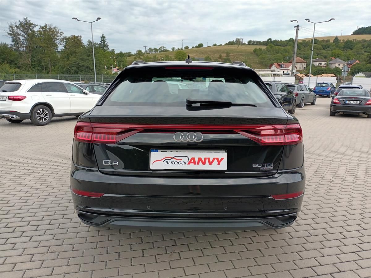 Audi Q8, 3,0 TDI,210KW,S-line,1MAJ,LED, - fotka 6