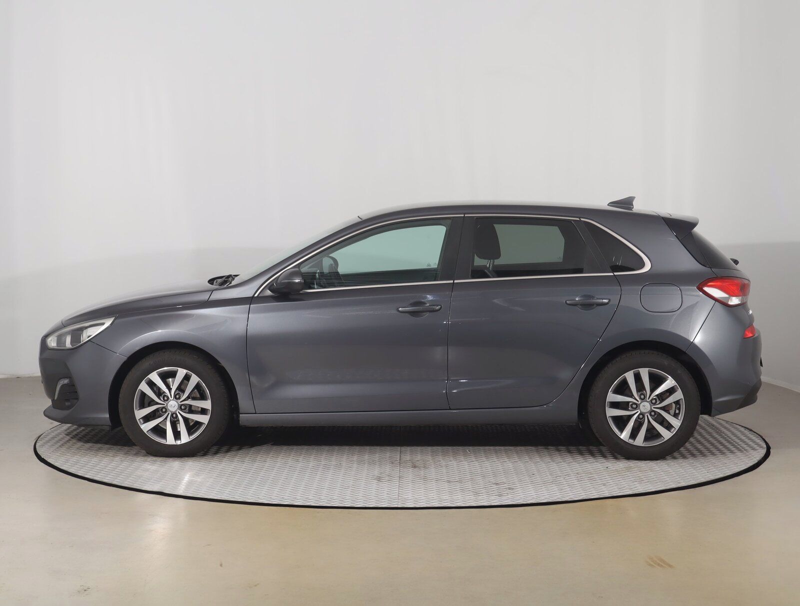 Hyundai i30, 1.4 T-GDI, Serv.kniha - fotka 3