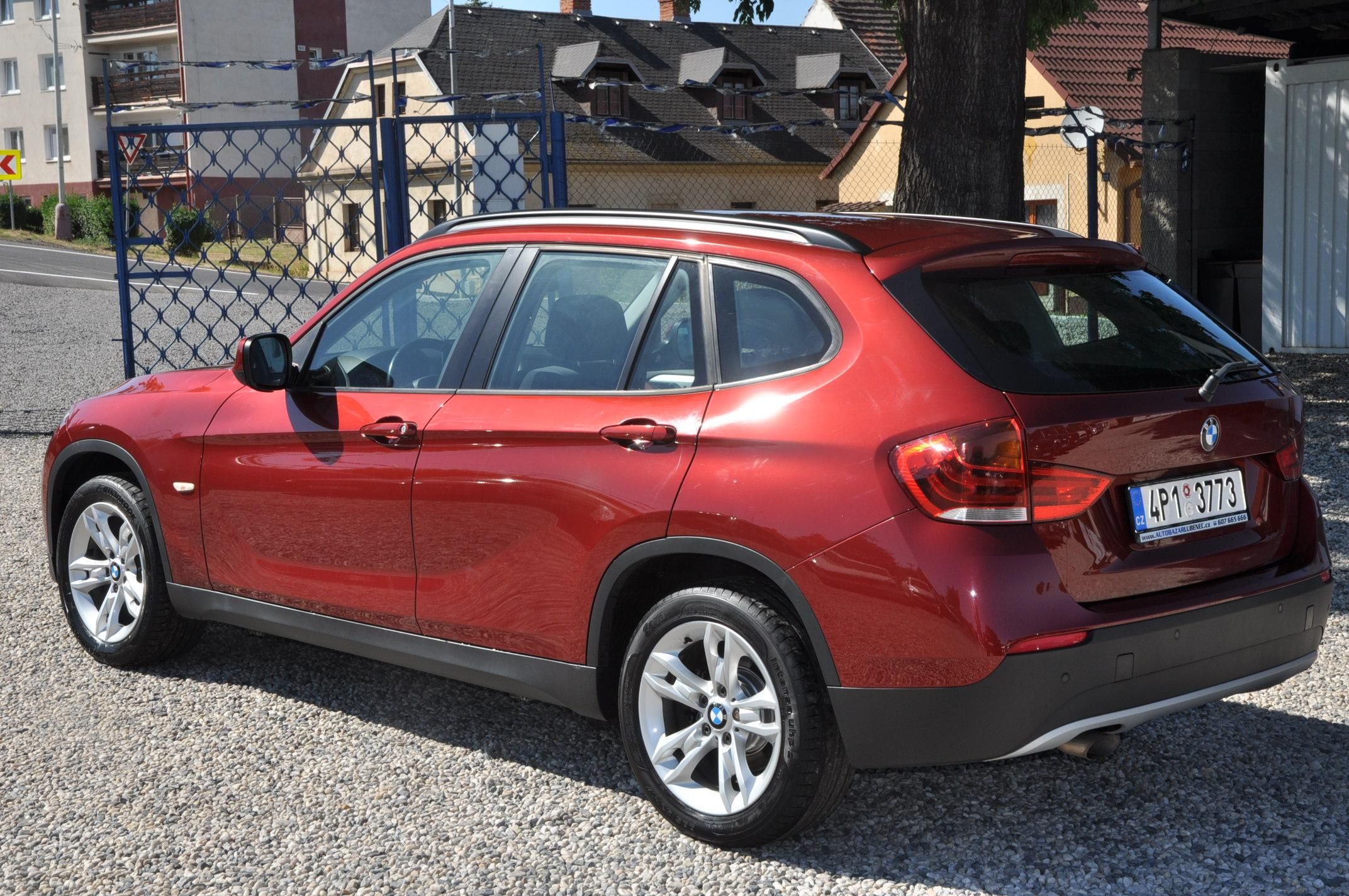 BMW X1, 20d xDrive 130kW Automat - fotka 4