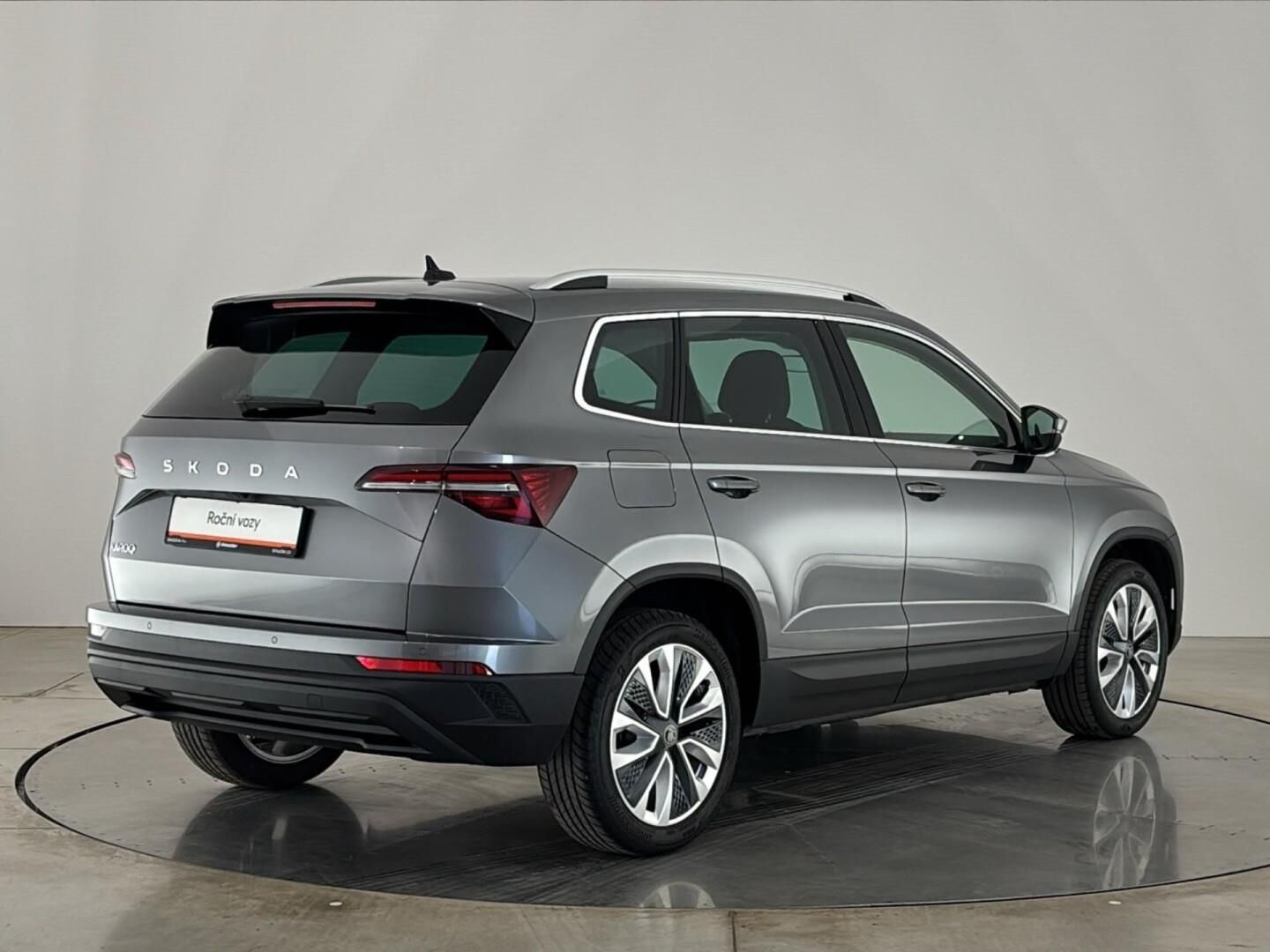 Škoda Karoq, 1.5 TSI / 110 kW Top Selection - fotka 2