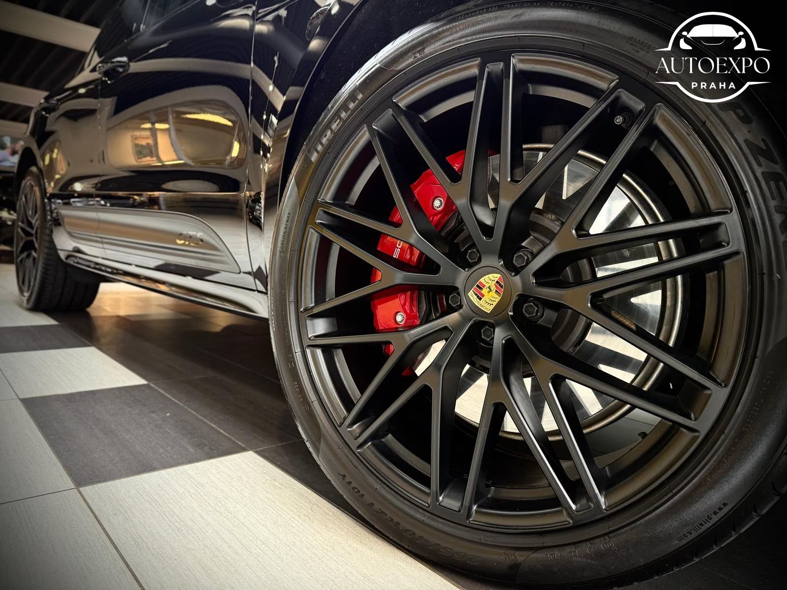 Porsche Macan, GTS 324kW*Pano*vzduch* - fotka 6