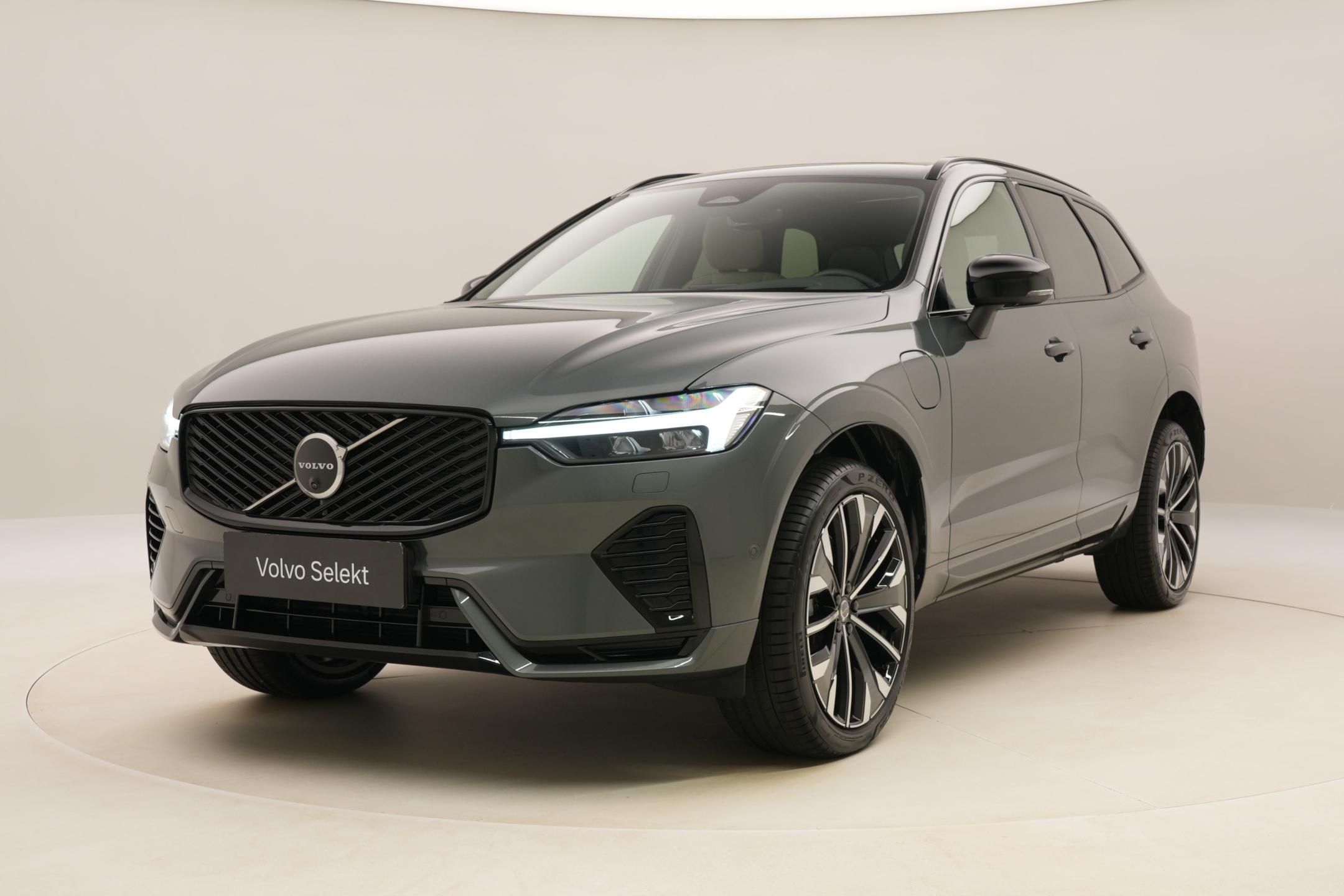 Volvo XC60, T8 AWD RECHARGE ULTRA DARK