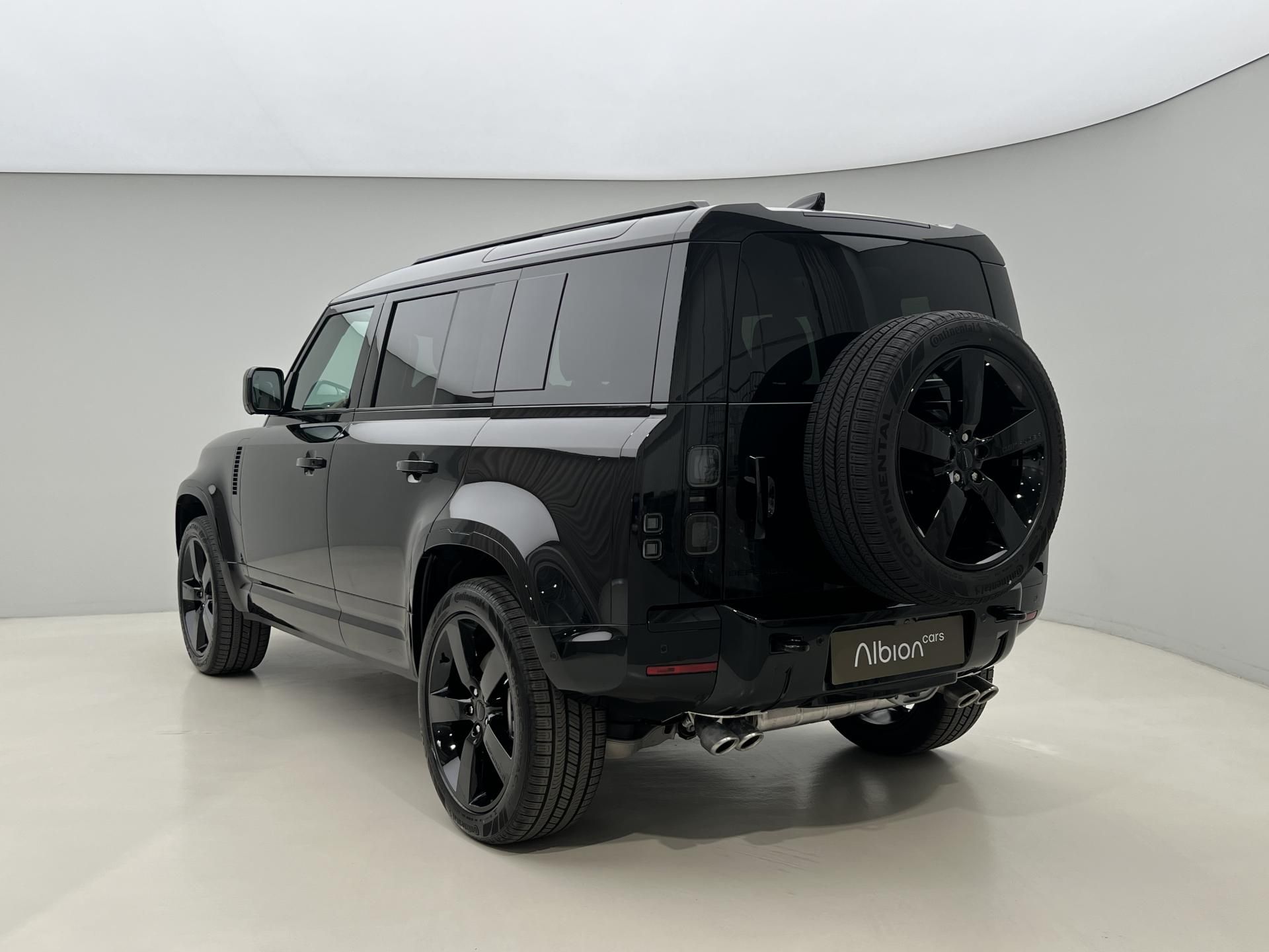 Land Rover Defender, 110 P425 X-DYNAMIC HSE AWD Aut - fotka 4