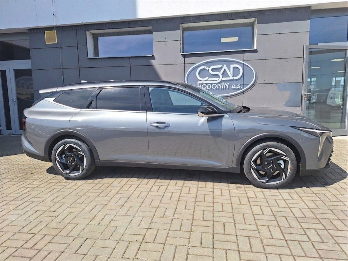 Kia K4, 1,6 TGDi 7DCT AT 132 KW !!  To - fotka 5