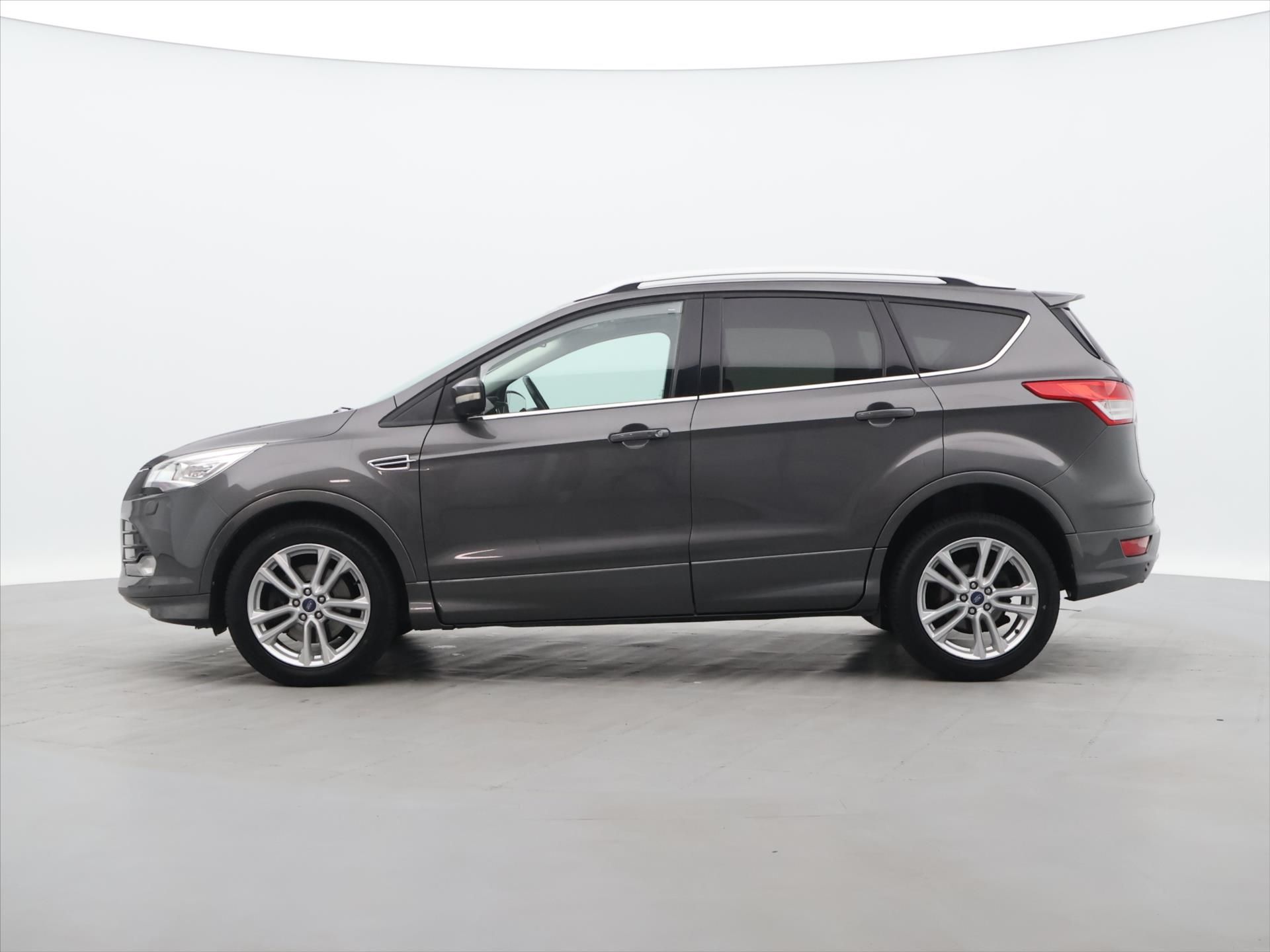 Ford Kuga, 2,0 TDCi 132kW 4x4 Titanium - fotka 4